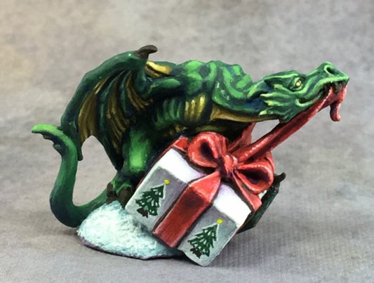 Christmas Wrapping Dragon