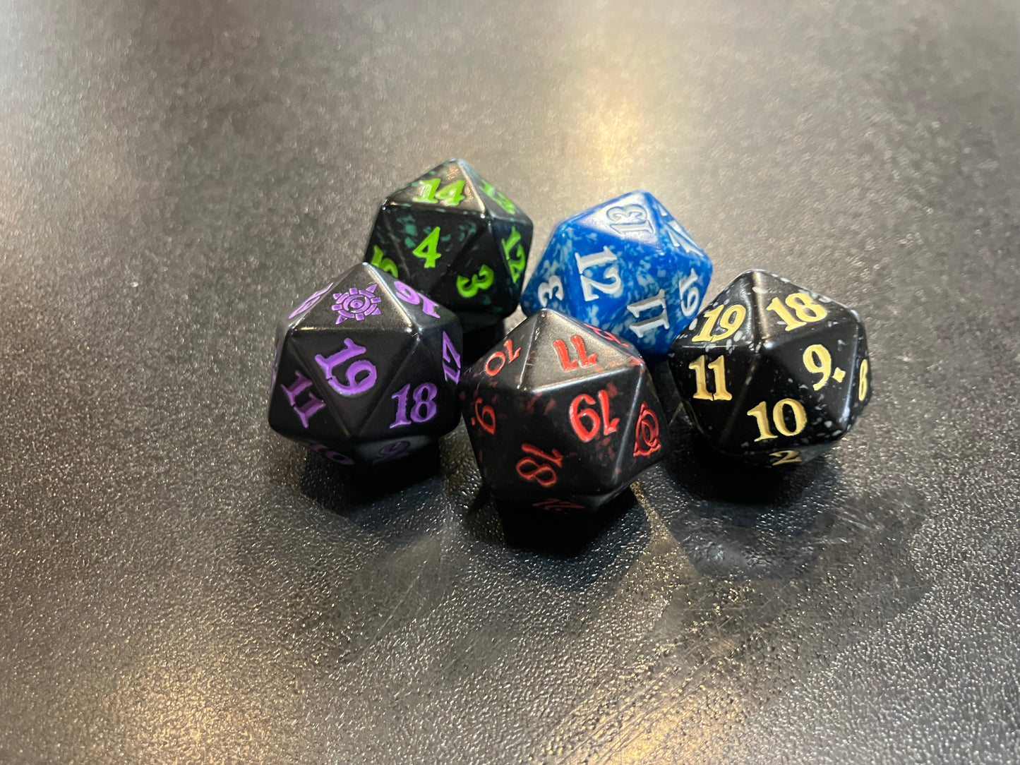 D20 - Spin Down