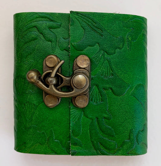 Green Embossed mini  ~ 3" x 3"