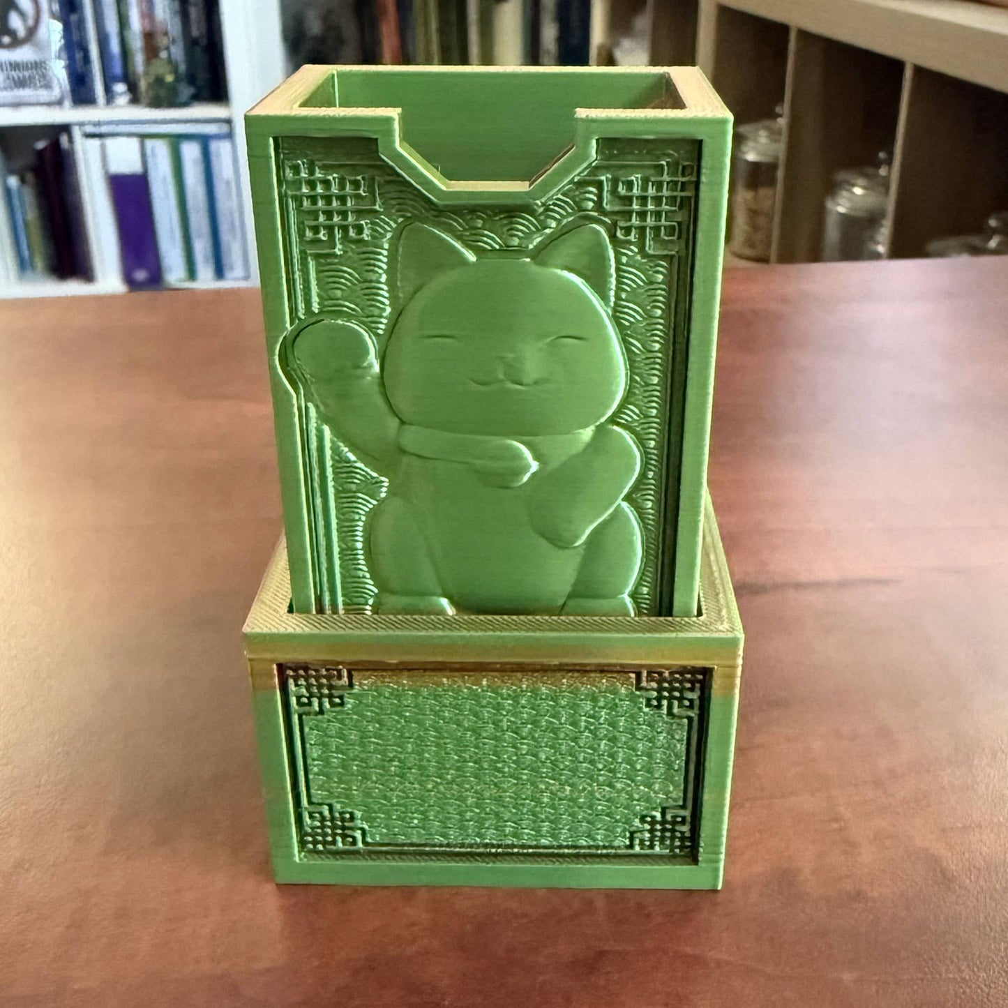 Folding Lucky Kitty Tower & Storage | TTRPG, D&D, TCG, CoC